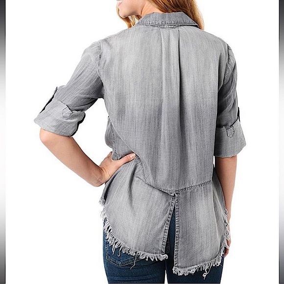 Bella Dahl Soft Tencel Button Front Shirt w/Frayed Hem Size Medium Chambray Grey - Picture 2 of 15